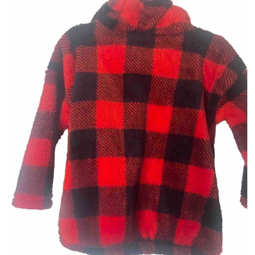 Toddler Old‎ Navy red/blk buffalo plaid soft fleece. 18-24 months.